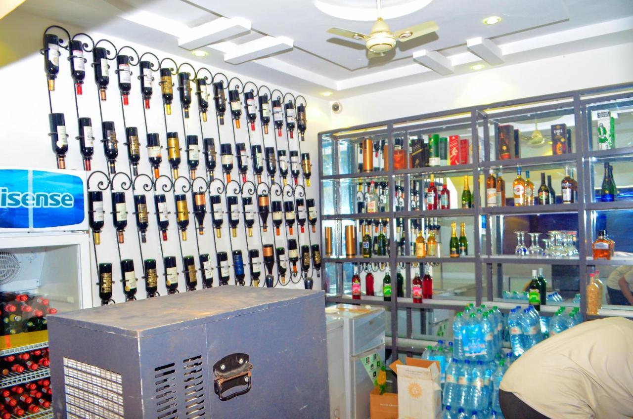 Glory Palace Hotel Cotonou Exterior photo